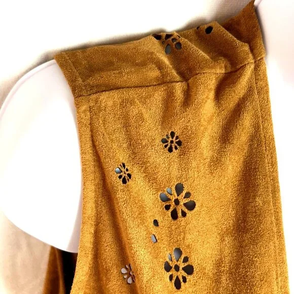 Sleeveless Suede Fringe Boho Vest Flower Cutout Design Belle Tweed XL Brown - Picture 9 of 11